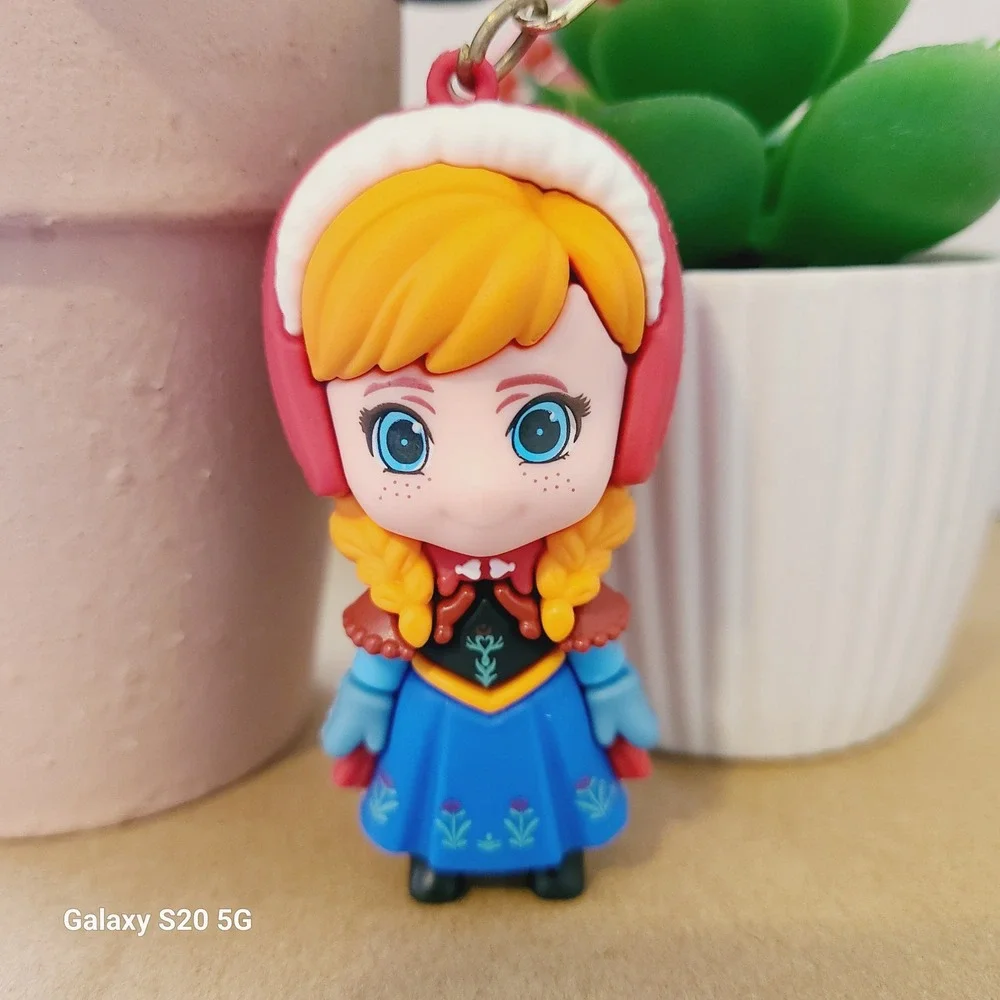 Disney Frozen Anna Keychain Charm Red‎ Hooded Outfit Blue Dress NEW Collectible
